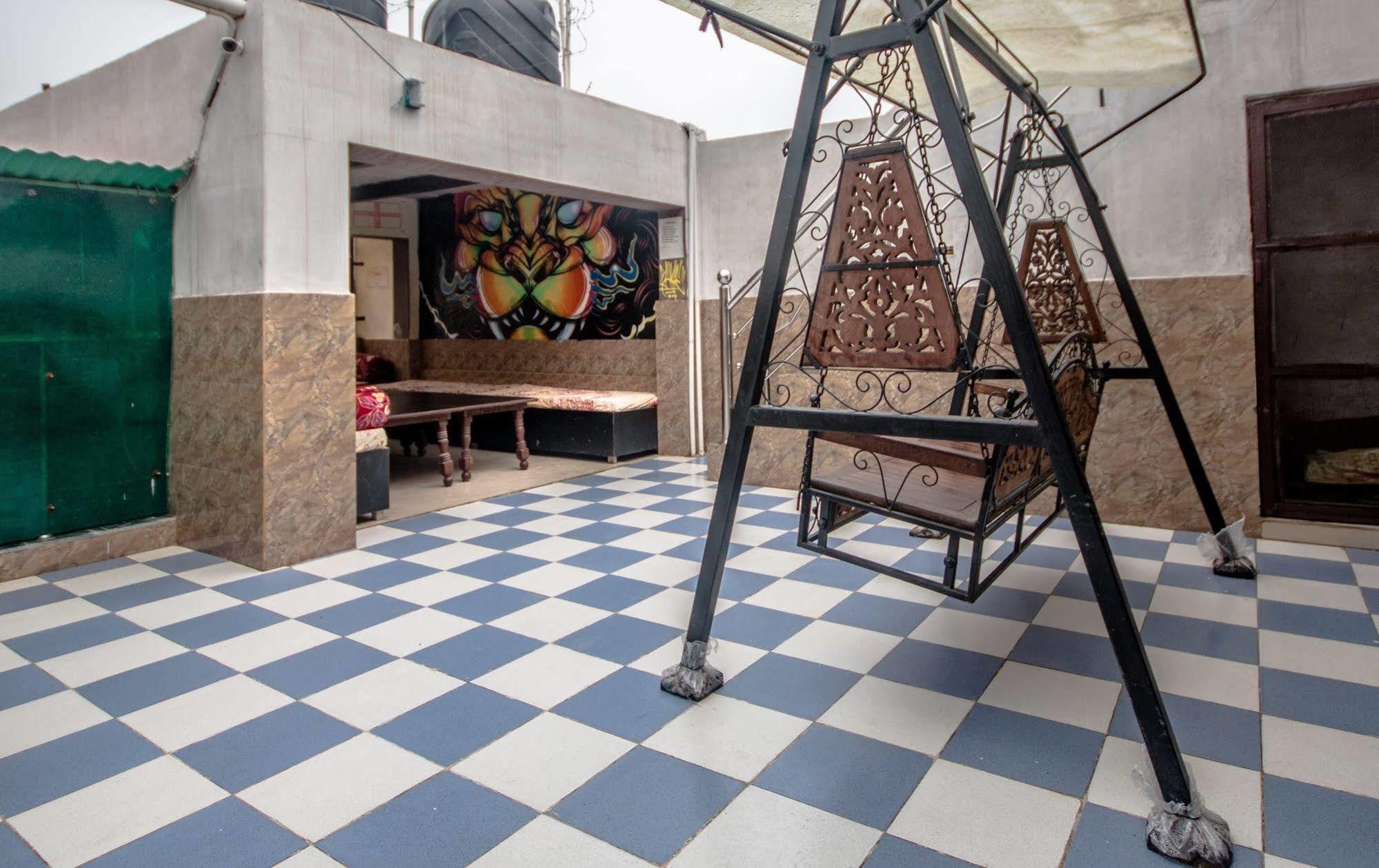 Backpacker Panda Friends - Agra Hostel Agra  Εξωτερικό φωτογραφία