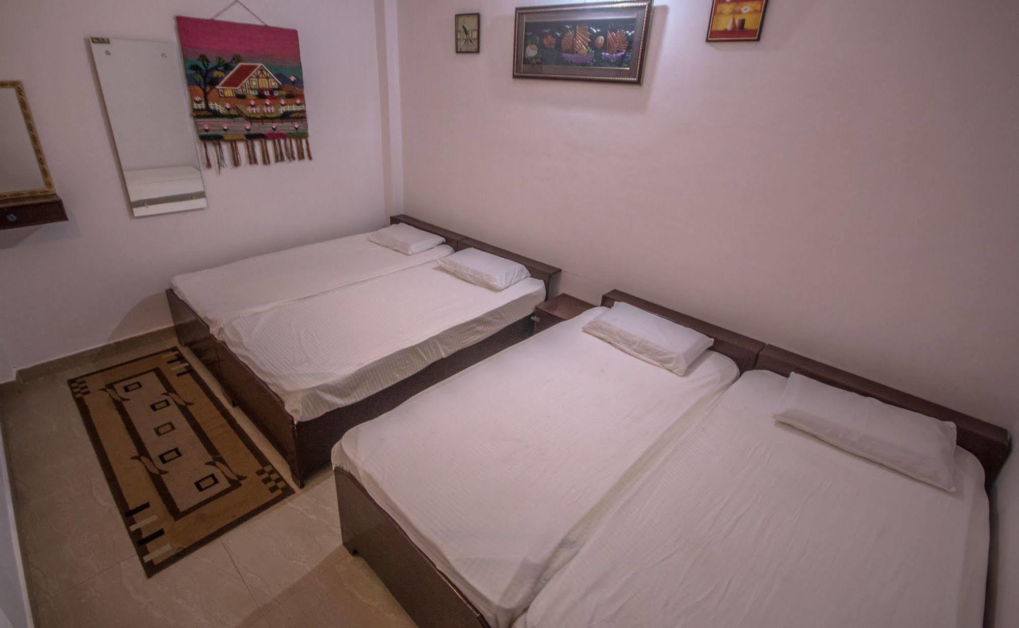 Backpacker Panda Friends - Agra Hostel Agra  Εξωτερικό φωτογραφία