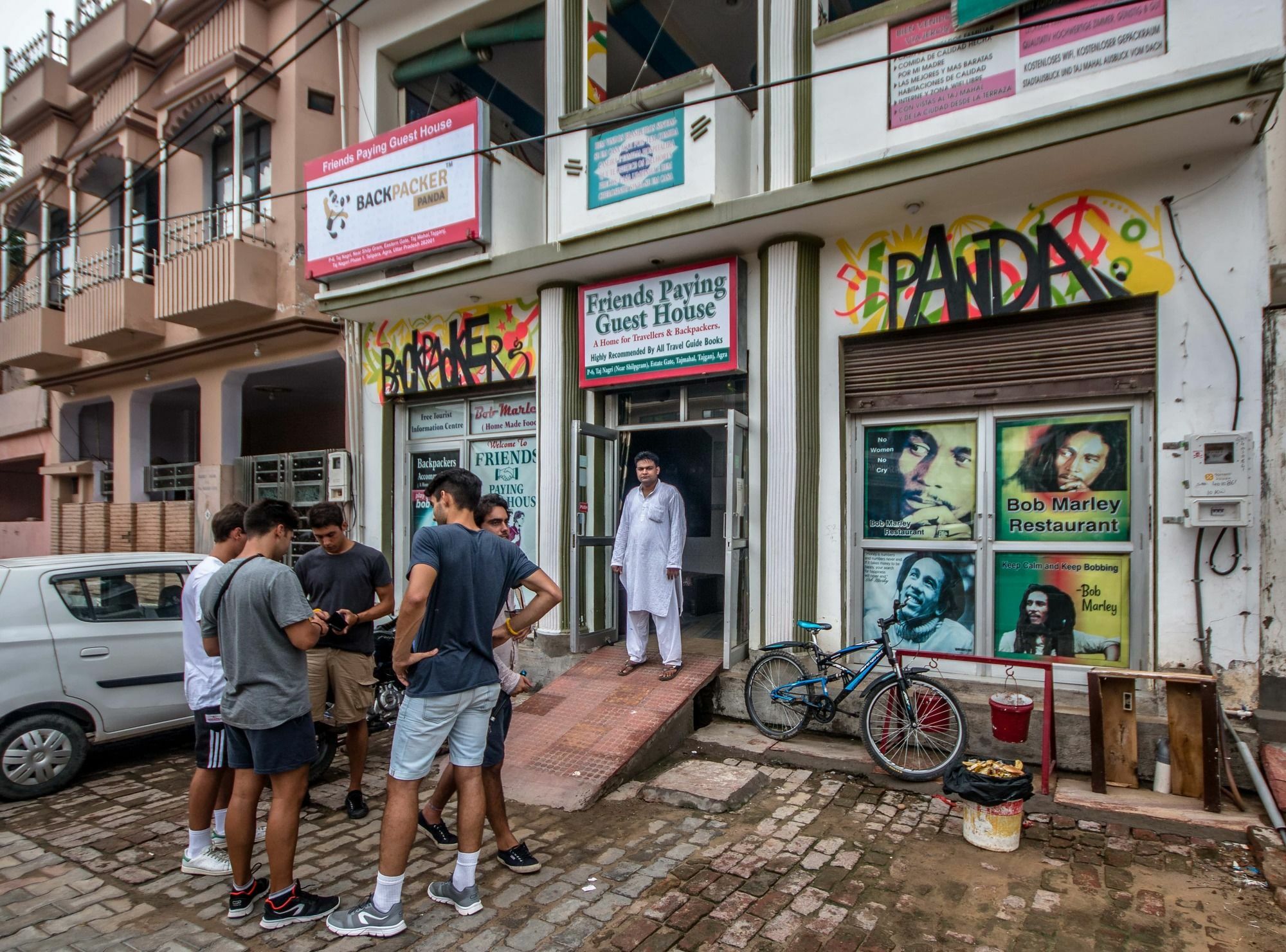 Backpacker Panda Friends - Agra Hostel Agra  Εξωτερικό φωτογραφία